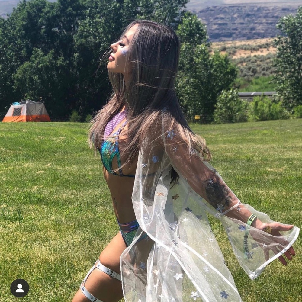 Iheartraves mesh duster
